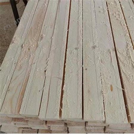 建筑木方厂 呈果木业 辐射松建筑木方批发质优价廉