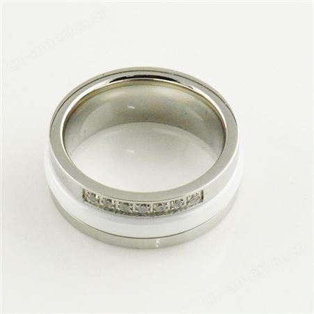时尚流行钨钢戒指企业定制 镶嵌氧化锆白色陶瓷戒子 饰品加工生产厂