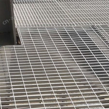 鑫乐源 热镀锌钢格板 角铁框格栅板 防滑平台钢格栅板