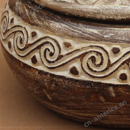 木质工艺品摆件 实木雕花木罐 带盖装饰储物罐